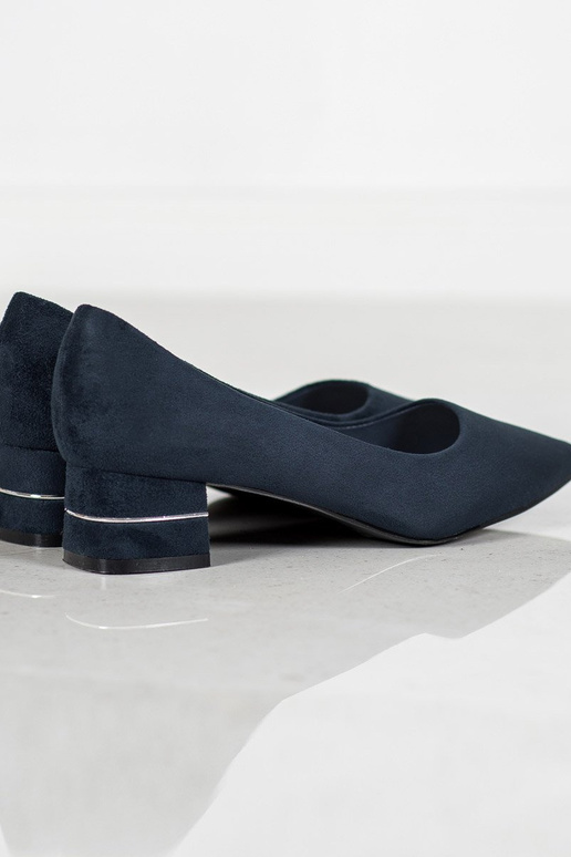 Shoes Inith a decorative stripe blue