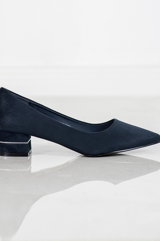 Shoes Inith a decorative stripe blue