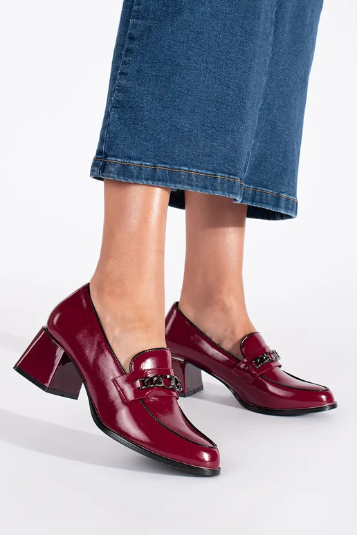 burgundy Inomens shoes on highheels