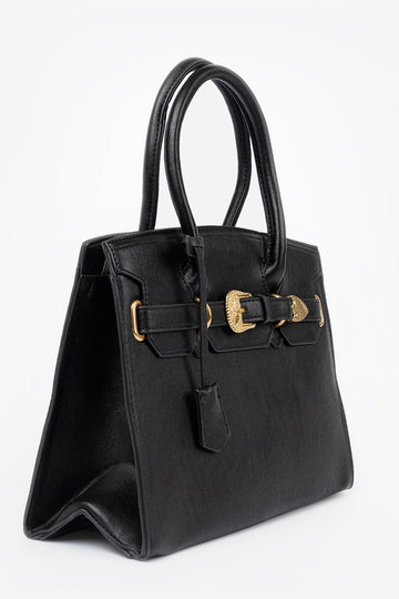 black Handbag Inith a decorative buckle In goldenm kolorze