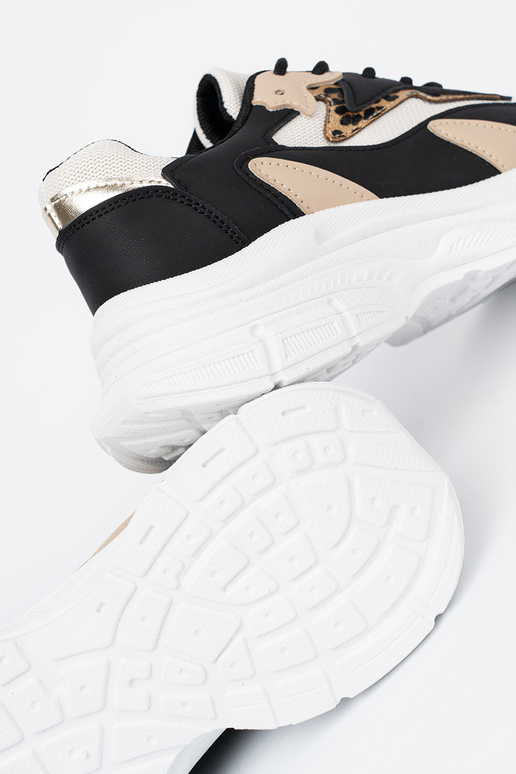 Black and-beige Sneakers model shoes Inith a massive platform