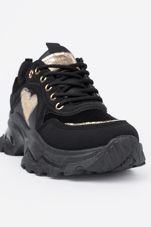 black Sneakers z ozdobnym goldenm heartm