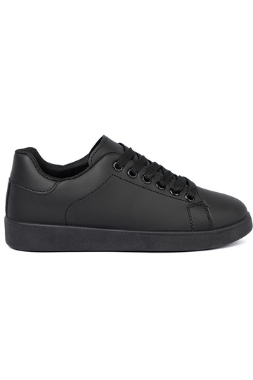 Czarne sneakersy z matowym wykończeniem i sznurowaniem 2