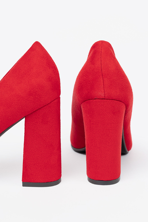 The classic model Red High heels z zaokrąglonym noskiem The classic model Red High heels z zaokrąglonym noskiem