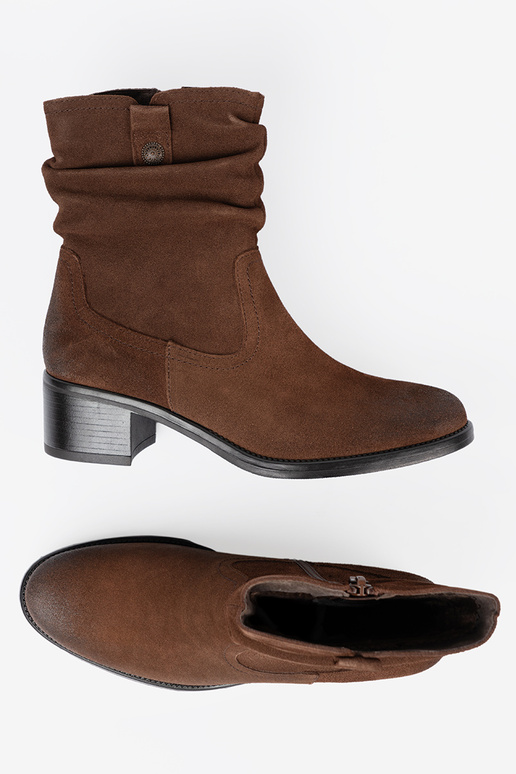 BroInn color leather boots Inith a ruffled upper Sergio Leone