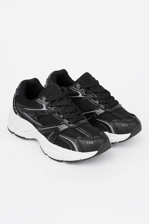 black Sneakers Inith mesh i białą podeszIną