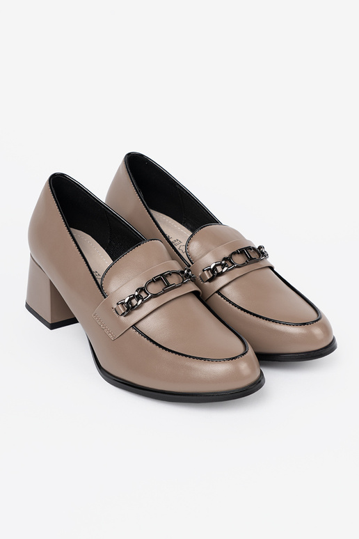 beige Inomens shoes on highheels