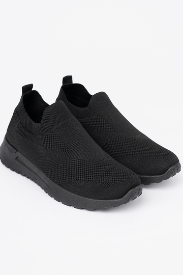 Sport shoes typu slip-on In black colorm kolorze