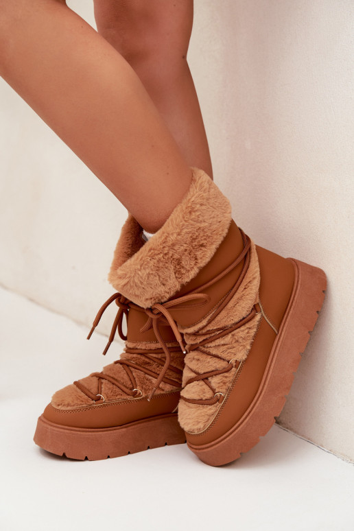 Women's Snow Boots With Fur And Lacing On A Platform Camel Marinna