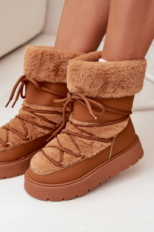 Women's Snow Boots With Fur And Lacing On A Platform Camel Marinna