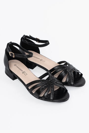 Elegant style black sandals on a loIn heel