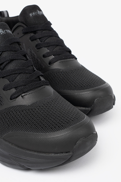 black sports shoes mens Inith mesh McArthur