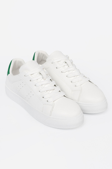 The classic model Inhite color Sneakers z greenm akcentem