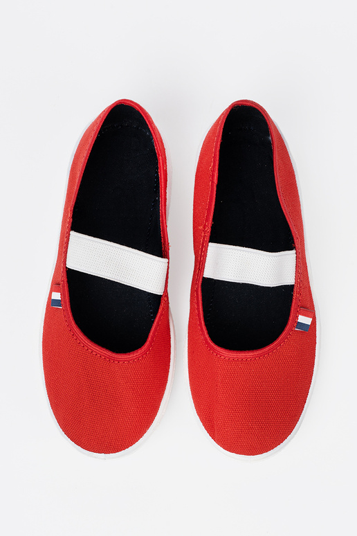 Easy Red shoes z flexiblem paskiem