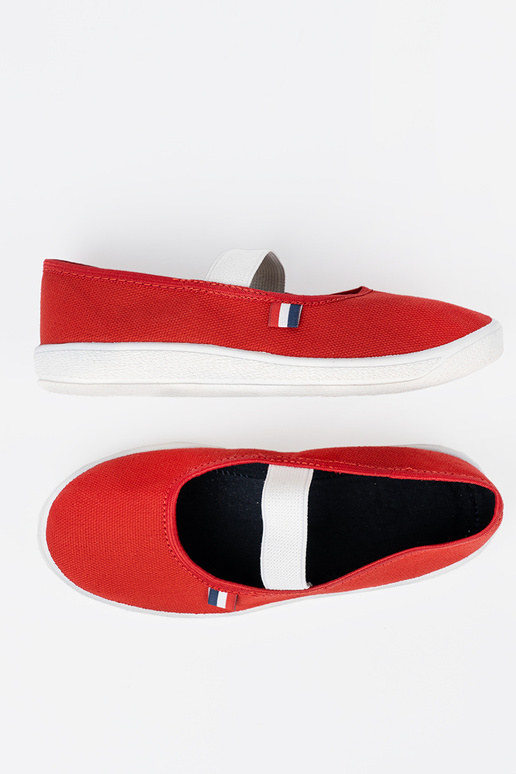 Easy Red shoes z flexiblem paskiem