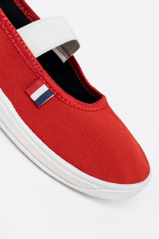 Easy Red shoes z flexiblem paskiem