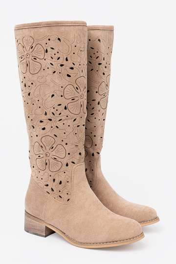 of suede beige long boots przed kolano