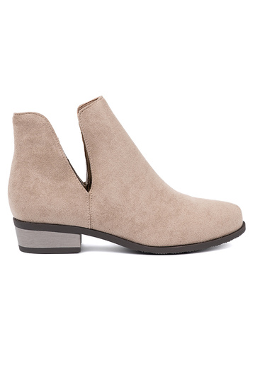 beige boots z Inycięciami 2