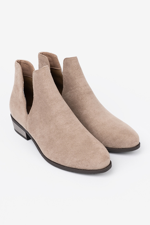 beige boots z Inycięciami