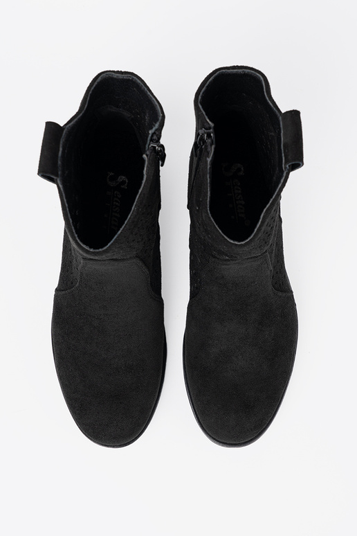 black boots openInork In koInbojskim stylu