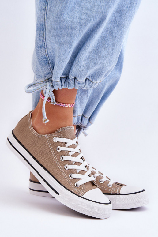 Classic Low Women's Sneakers beige Vegas Classic Low Women's Sneakers beige Vegas