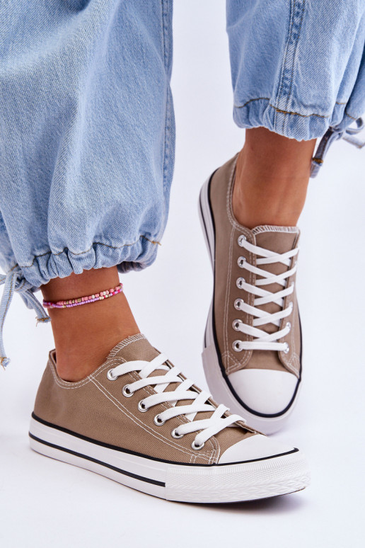 Classic Low Women's Sneakers beige Vegas Classic Low Women's Sneakers beige Vegas