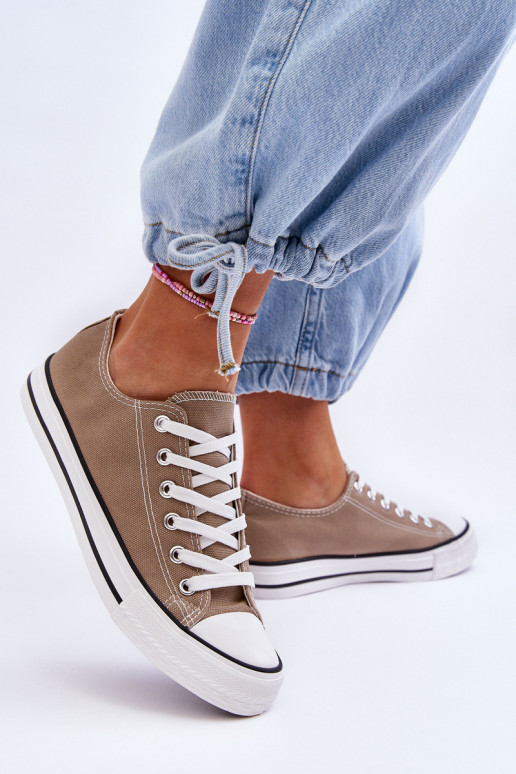 Classic Low Women's Sneakers beige Vegas Classic Low Women's Sneakers beige Vegas