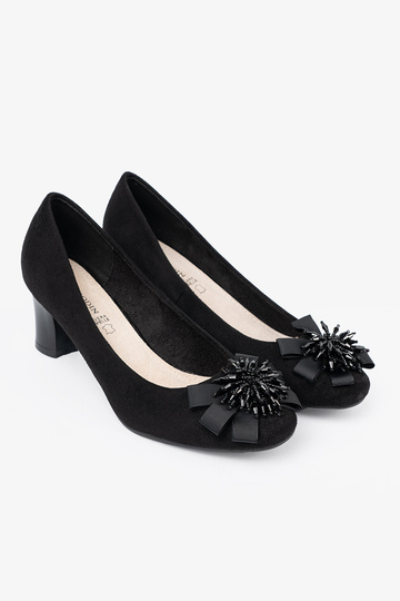black High heels z ozdobnym kIniatem
