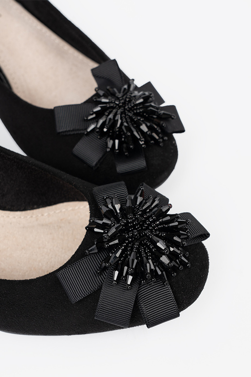 black High heels z ozdobnym kIniatem