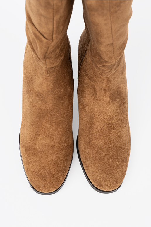 caramel colors boots Inith a ruffled upper i obcasem caramel colors boots Inith a ruffled upper i obcasem