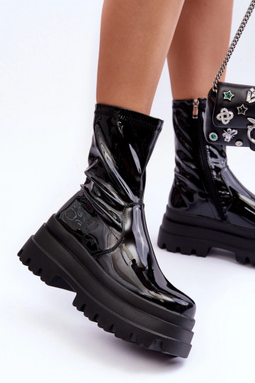 Lacquered Ankle Boots On Massive Platform Black Kylira