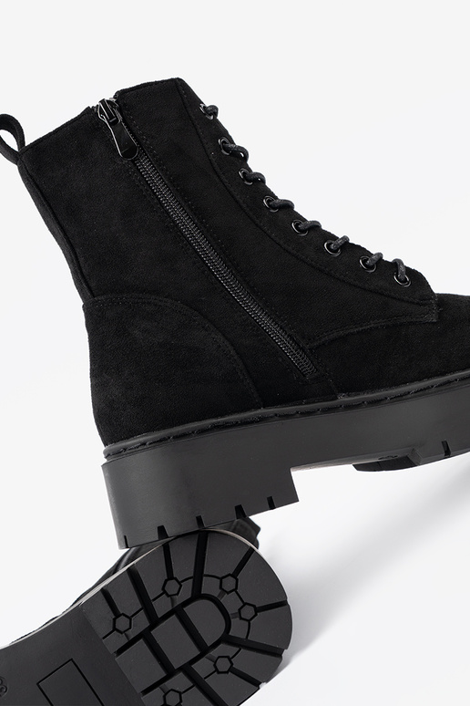    z zamszoym ykończeniem