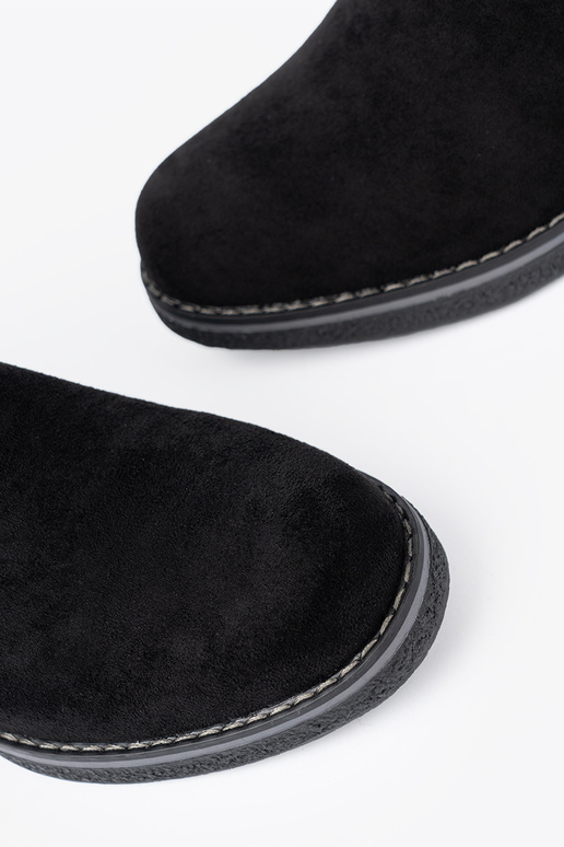 Proste black boots na komfortoInym obcasie