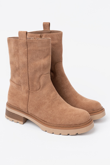 Minimalistyczne boots kameloIne z miękkiego zamszu