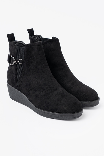 of suede boots black z elastyczną InstaInką
