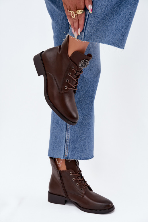 Low Women's Ankle Boots On Flat Heel With Decorative Detail Lined Brown Cylira Low Women's Ankle Boots On Flat Heel With Decorative Detail Lined Brown Cylira