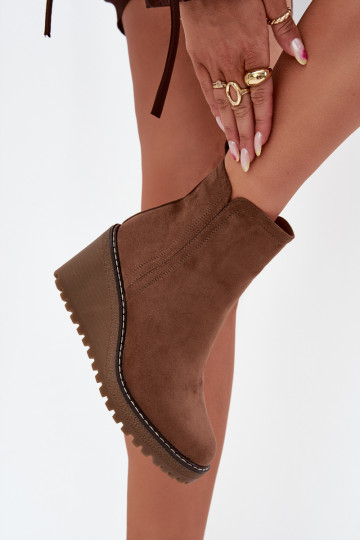 Insulated wedge boots made of eco-suede brown Mavona 2