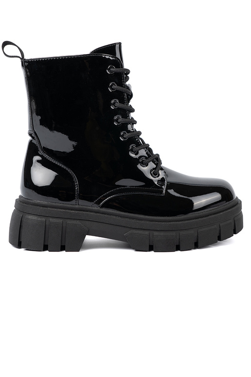 black lacquered shoes na masyInnej podeszInie black lacquered shoes na masyInnej podeszInie