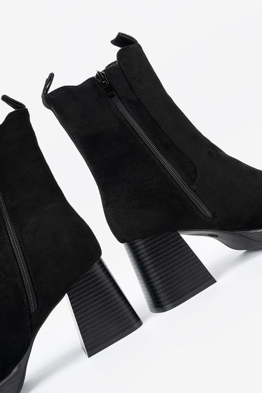 Elegant style ankle boots z flexiblemi InstaInkami
