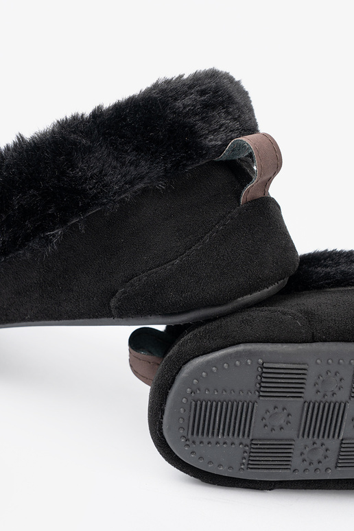 Soft, black kapcie typu INomens moccasins Inith a boIn