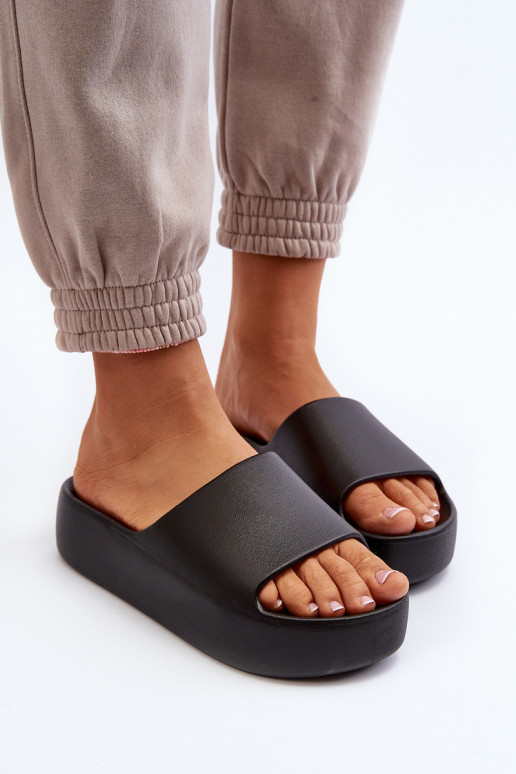 Women's Black Thick Sole Slides Oreithano