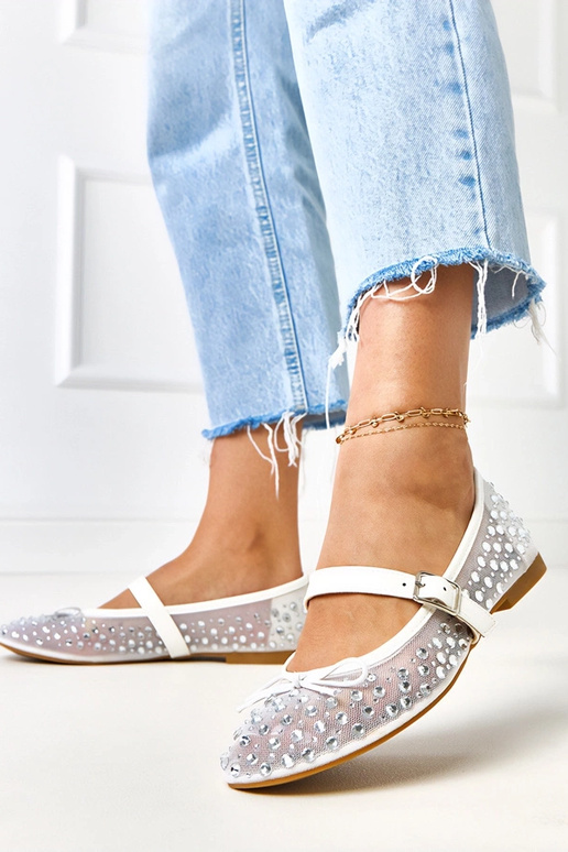 Białe balerinki siateczkowe z...