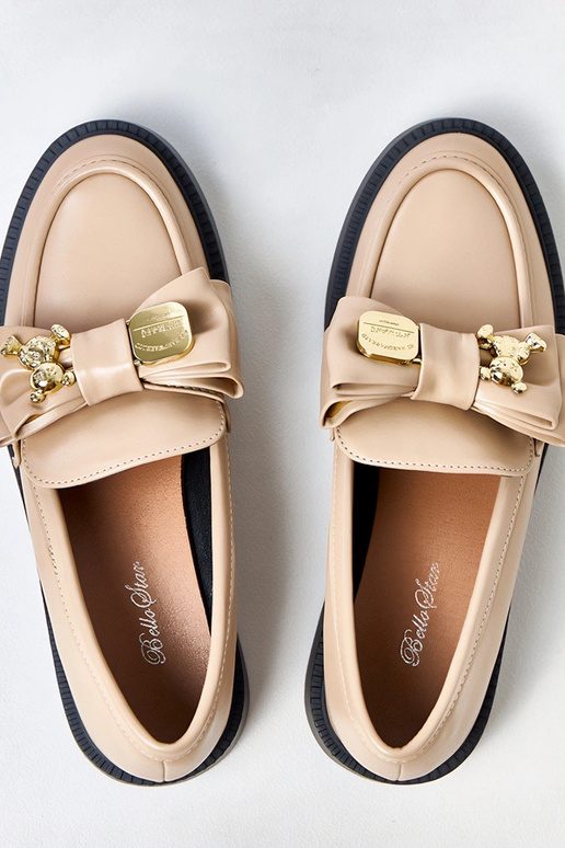 Beżowe mokasyny z kokardką i misiem...