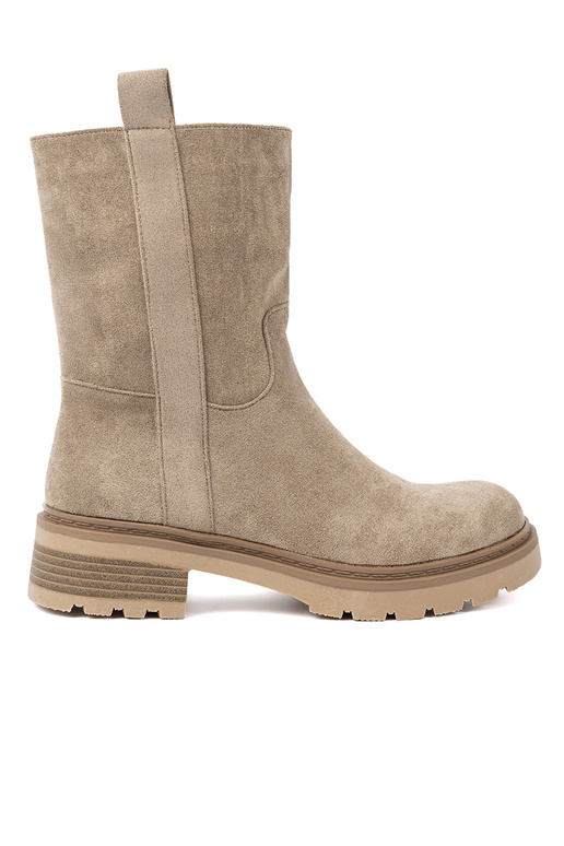 beige boots on a thick sole z choleInką by the ankle