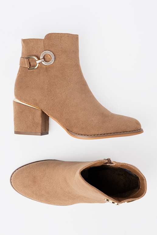 Stylish boots In odcieniu brightlybroInnm ze goldenm detalem