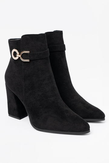 Elegant style black boots z biżuteryjnym akcentem