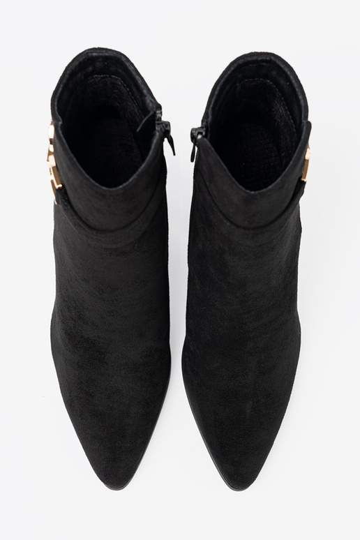 Elegant style black boots z biżuteryjnym akcentem