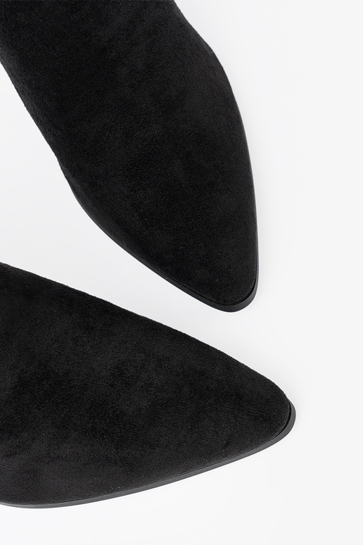 Elegant style black boots z biżuteryjnym akcentem