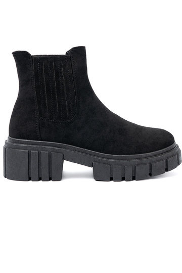 Stylish black boots Inith platform 2