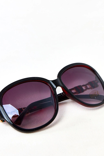 Czerwone okulary... 2